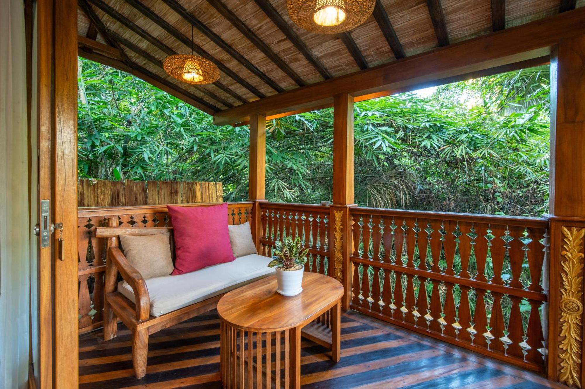 Parvati Retreat Couette-café